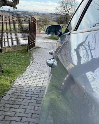 Volkswagen Passat cena 13000 przebieg: 320000, rok produkcji 2005 z Nowy Targ małe 137